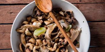 https://www.maggicooking.gr/sites/default/files/styles/ln_search_recipe_resultdesktop/public/srh_recipes/cf9ed51aa3107c0be6095147091d1f53.jpg?h=0141777f&itok=tWsYbMtf
